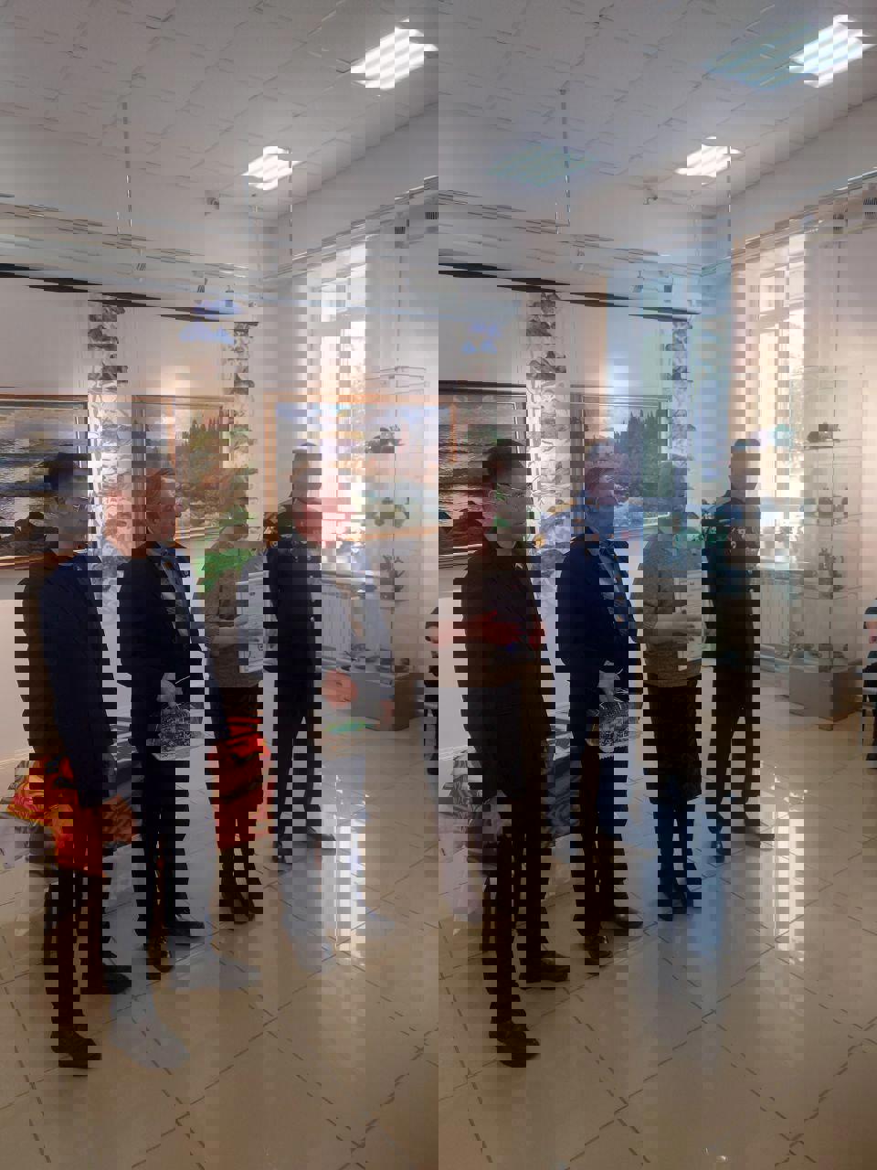 a3c5ee9b-6ce2-41e5-8d4a-5f449c467795