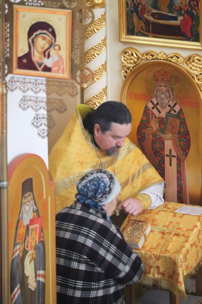 photo_5829072109274074570_w